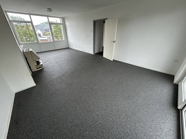 Medium property photo - Mgr. Feronstraat 10, 6414 CA Heerlen